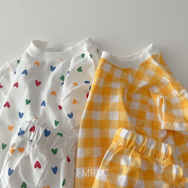 2022 Summer Baby Girls Clothes Set O-neck Tees Heart Print T-shirt + Plaid Shorts 2Pcs Korean Infant Suits Casual Toddler 6